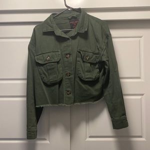 Cropped jacket